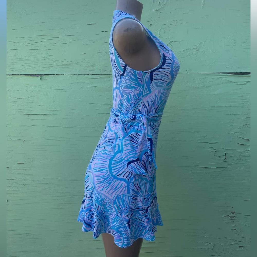 Lilly Pulitzer Rilla Wrap Romper In Bermuda Blue Fishful - Picture 3 of 9